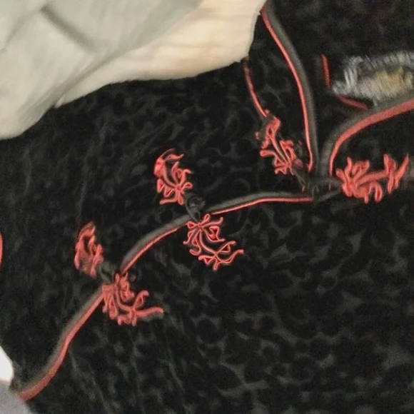 Vintage CITY  of SHANGHAI 100% Silk Black w/ red trim L - Picture 12 of 13